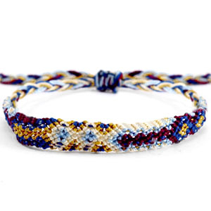 Friendship- vriendschapsbandje. Trendy armbandje / enkelbandje Brazilian style multi blauw wit.