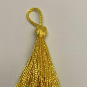 Kwastje / tassel geel 40 mm. Met lusje 65 mm