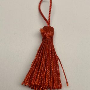 Kwastje / tassel rood 40 mm. Met lusje 65 mm