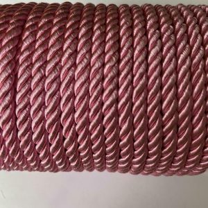 Koord 6 mm dikte. 5 meter. Polyester / katoen. Roze