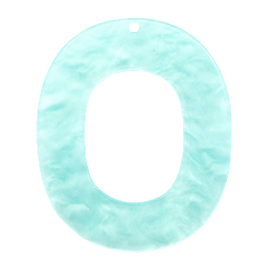 Resin hanger ovaal 48 x 40 mm. Bleached aqua blue.