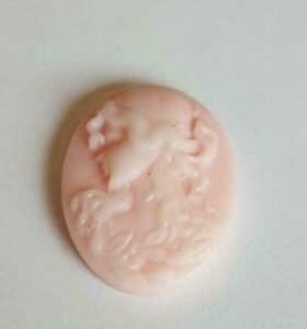 Cabochon Cameo 28 x 21 mm.