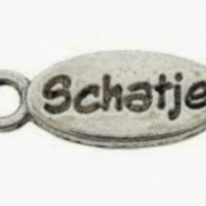 Bedel ovaal “schatje” 15 x 6 mm. Zilverkleurig.