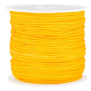 Macramé draad 0.8 mm sunflower yellow. Per rol 90 meter.